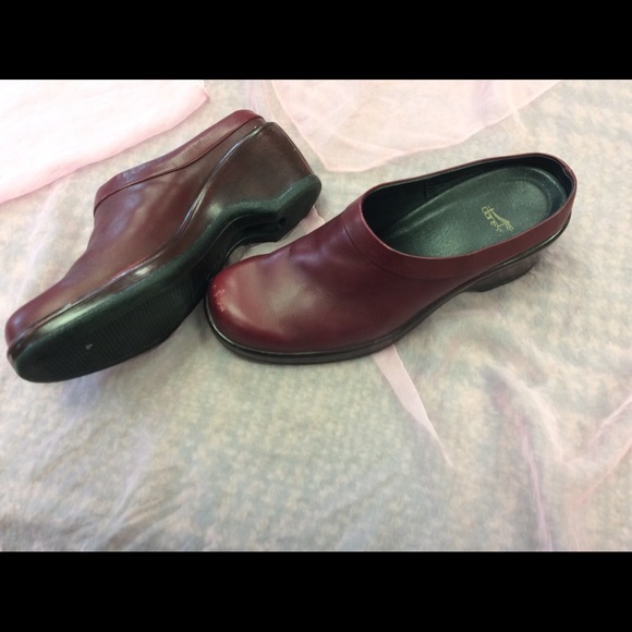 Dansko Clogs - Picture 2 of 4